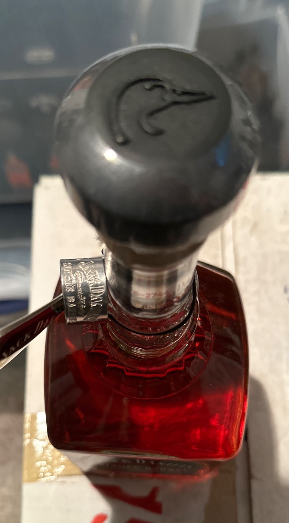 Ducks Unlimited 2006 - Jack Daniel‘s Distillery alcohol collectible [Barcode 082184087008] - Main Image 2