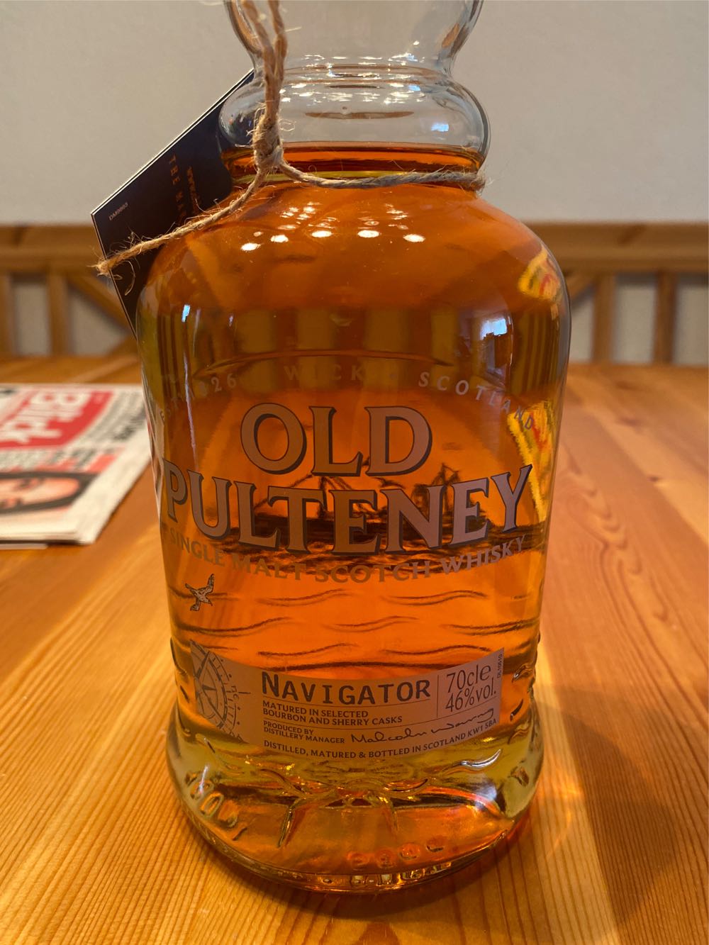 Old Pulteney Navigator Whisky  (700 mL) alcohol collectible [Barcode 5010509800730] - Main Image 2