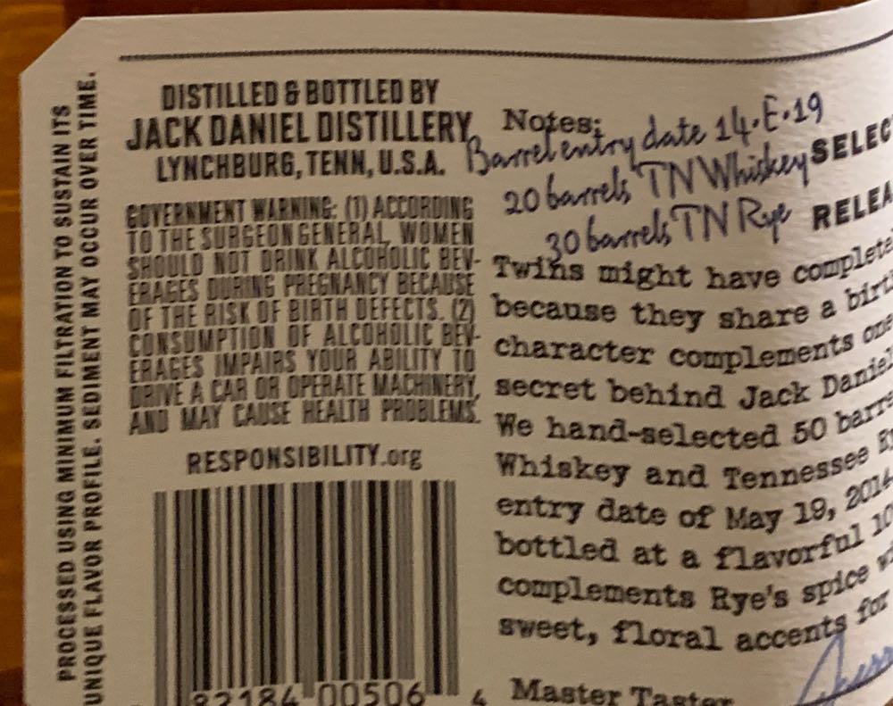 JD TN Taster 007 Twin Blend 14E19 - Jack Daniel‘s Distillery (375 mL) alcohol collectible [Barcode 082184005064] - Main Image 2