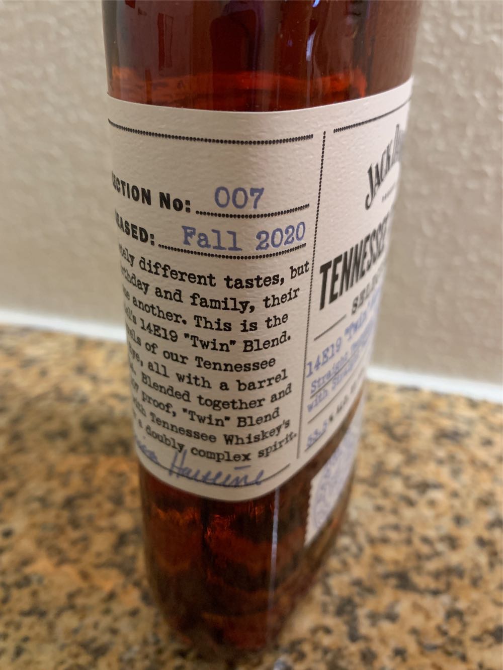 JD TN Taster 007 Twin Blend 14E19 - Jack Daniel‘s Distillery (375 mL) alcohol collectible [Barcode 082184005064] - Main Image 3