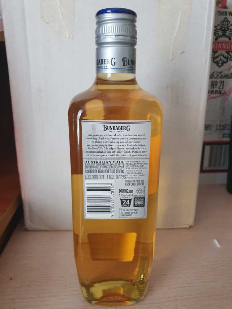 Bundaberg Distillers No3 - The Bundaberg Distilling Company (700 mL) alcohol collectible [Barcode 9310495078271] - Main Image 4