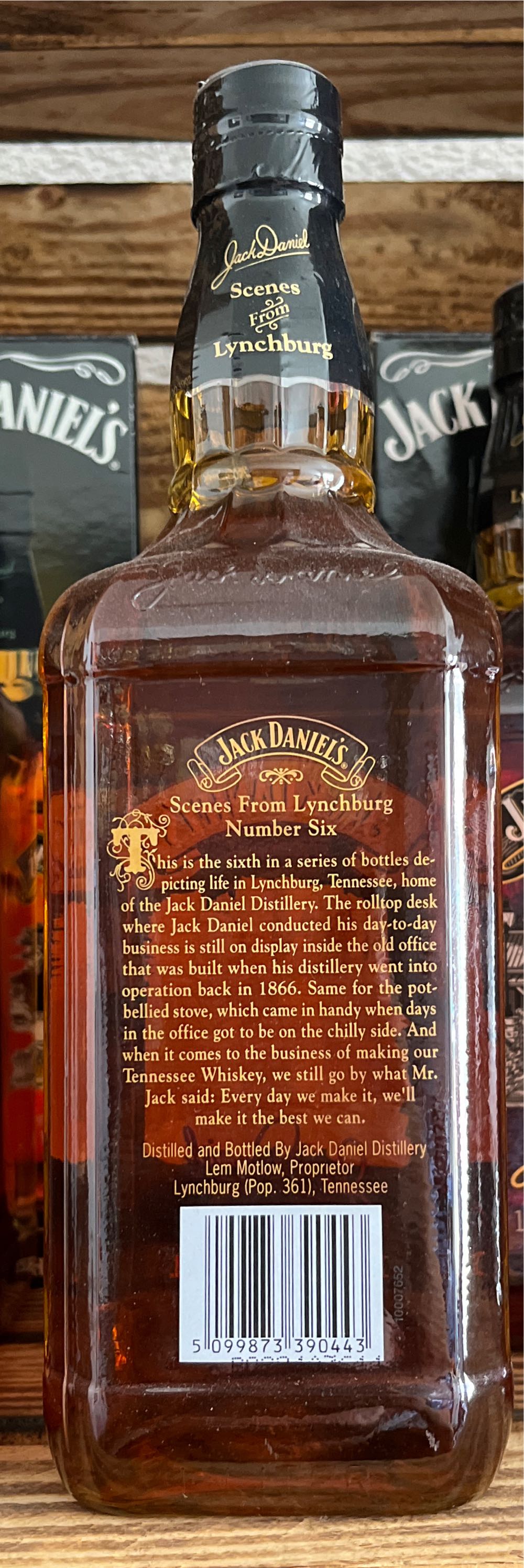 Jack Daniels Scenes from Lynchburg #6 - Jack Daniel’s (1 L) alcohol collectible - Main Image 2