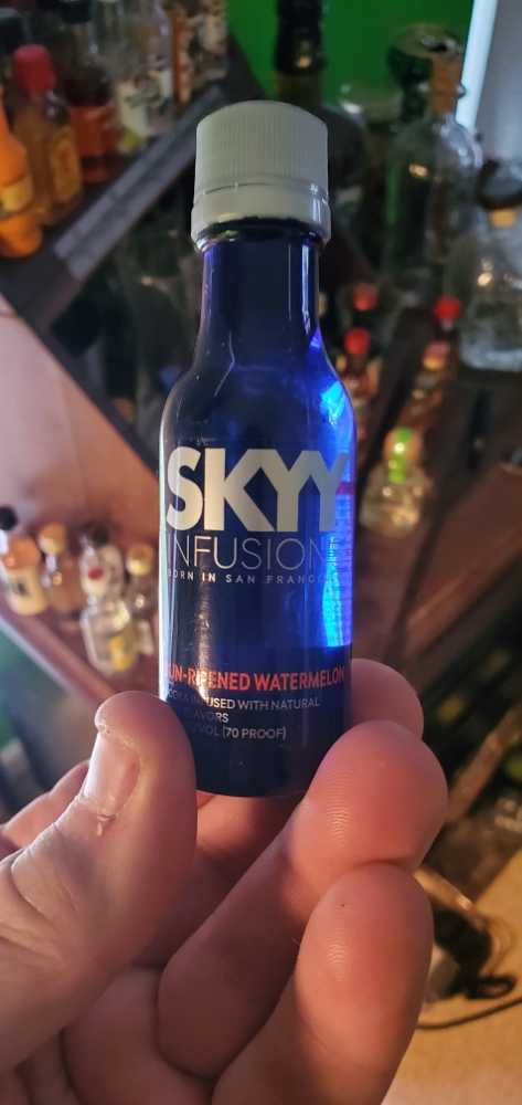 Skyp Sun-ripened Watermelon   alcohol collectible [Barcode 6178659002783] - Main Image 1