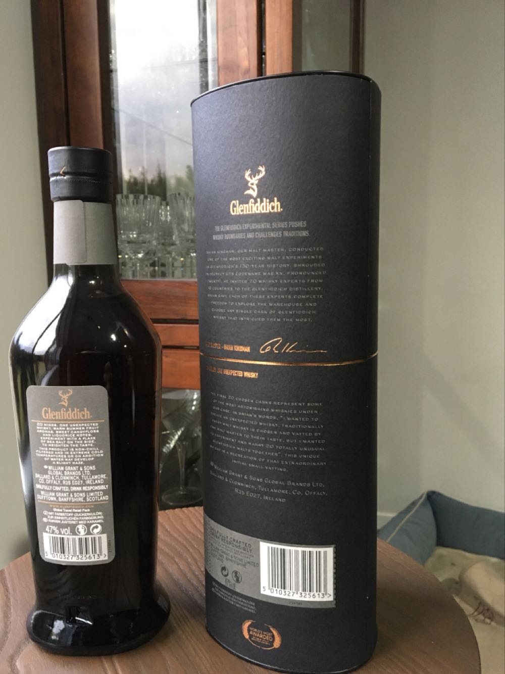 GLENFIDDICH Project XX Experimental Series #02 Single Malt Scotch Whisky - The Glenfiddich Distillery (700 mL) alcohol collectible [Barcode 5010327325613] - Main Image 3