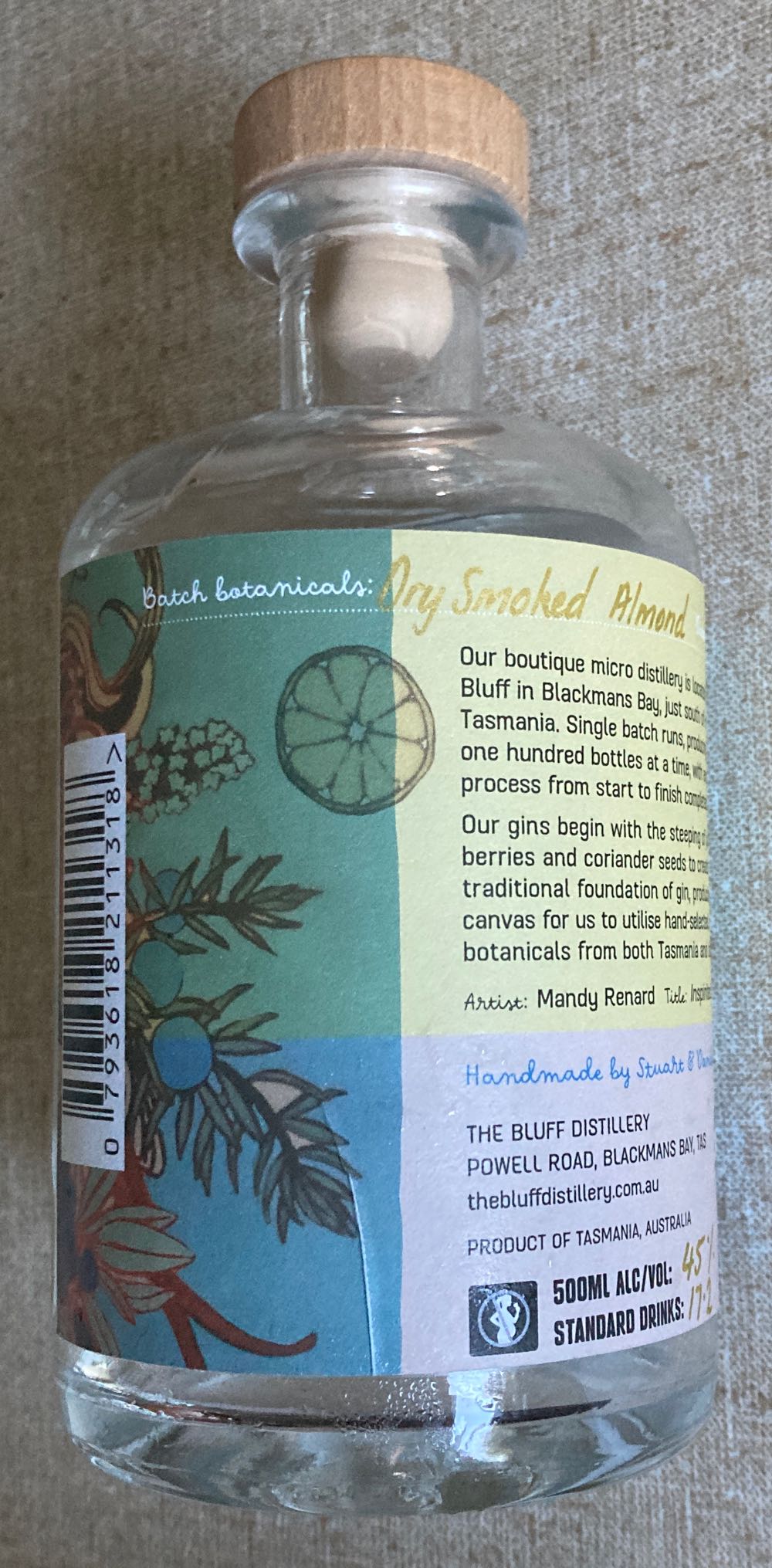 Blackmans Bay Botanical Gin - The Bluff Distillery (500 mL) alcohol collectible [Barcode 793618211318] - Main Image 2