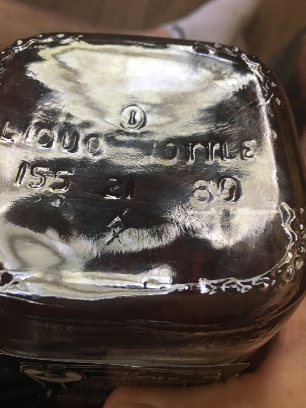 1989 Jack Daniels Black Label  (750 mL) alcohol collectible - Main Image 3