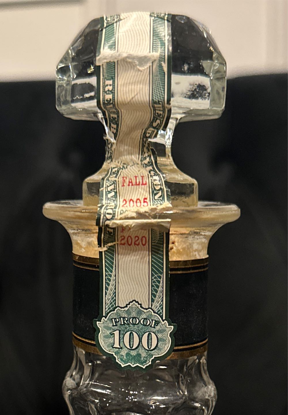 Old Fitzgerald BiB 14 Year - Fall 2020 - Heaven Hill (750mL) alcohol collectible [Barcode 096749003495] - Main Image 4