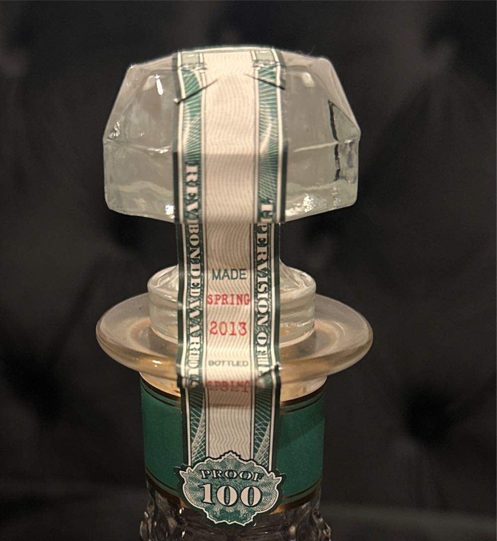 Old Fitzgerald 8 Yr 2021 - Old Fitzgerald Distillery (750mL) alcohol collectible [Barcode 096749004980] - Main Image 4