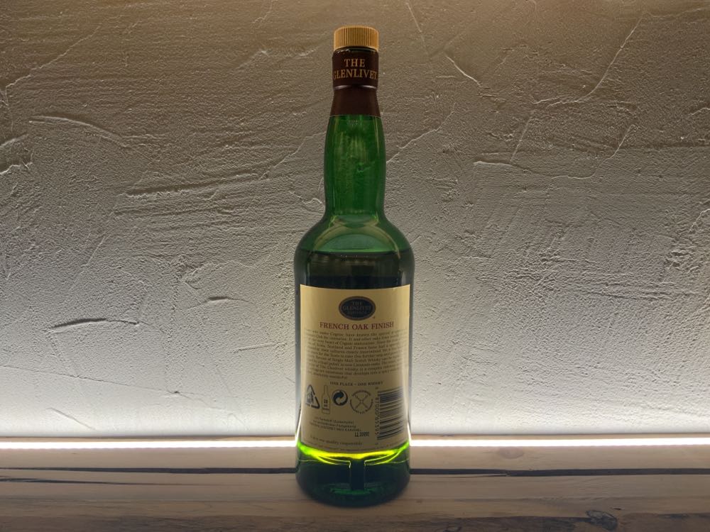 The Glenlivet French Oak Finish - The Glenlivet Distillery (700 mL) alcohol collectible [Barcode 087000653955] - Main Image 2