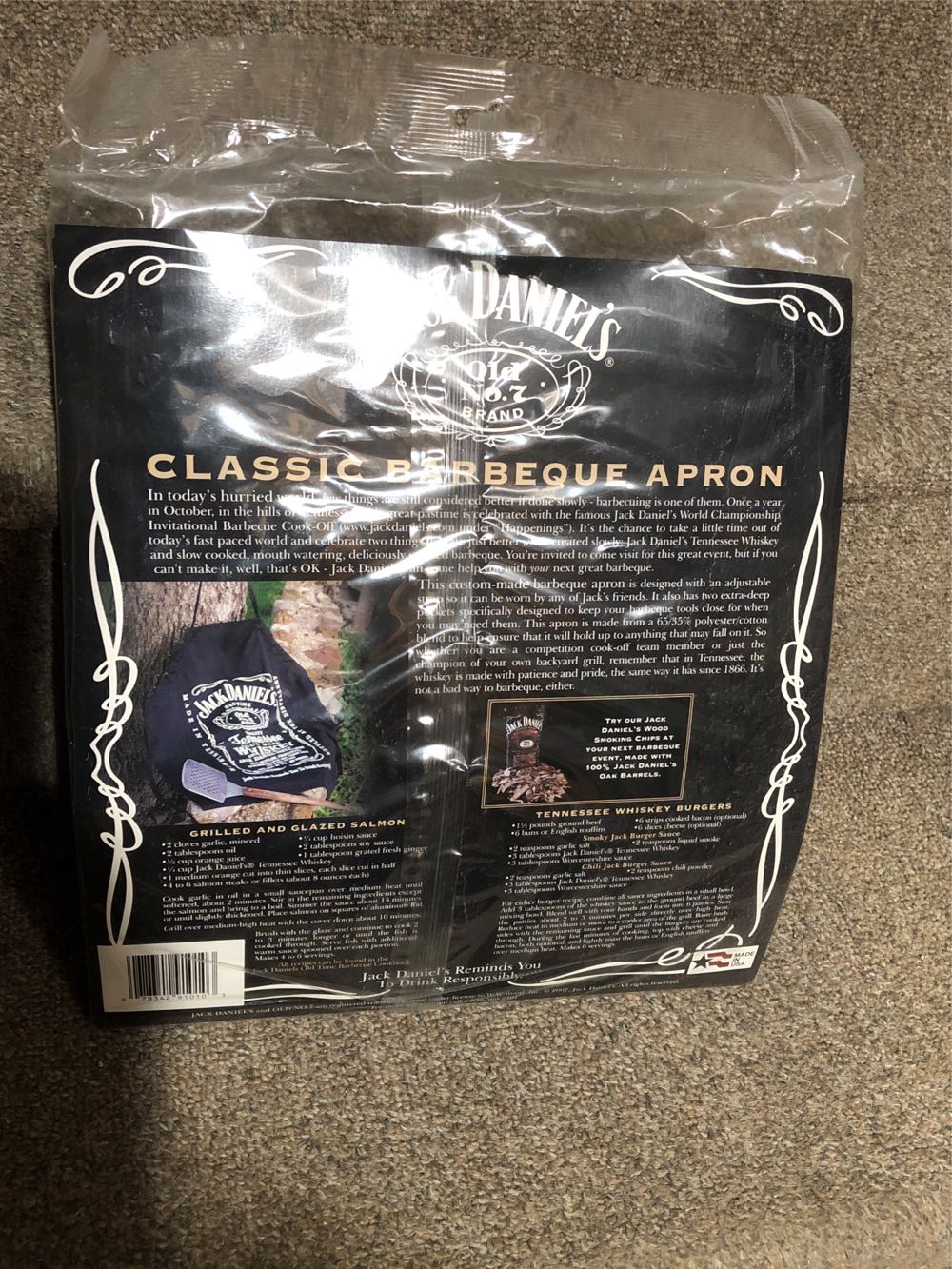 BBQ : Jack Daniel’s Classic Barbeque Apron  alcohol collectible [Barcode 078342910103] - Main Image 2