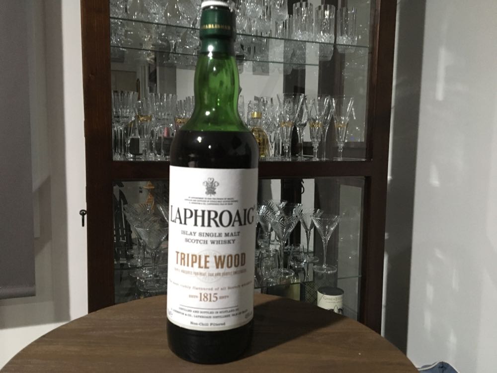 Laphroaig Triple Wood Single Malt Whisky 700ml - Laphroaig Distillery (700 mL) alcohol collectible [Barcode 5010019636775] - Main Image 3