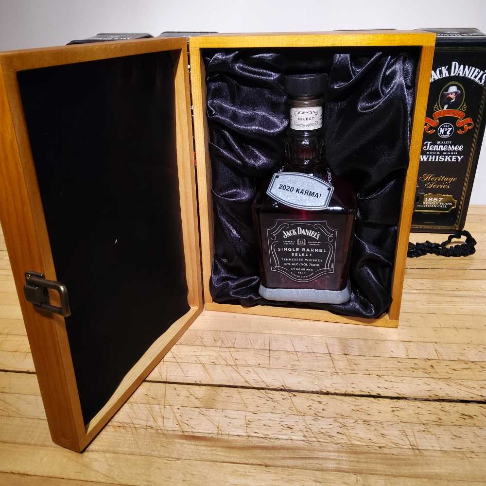 Single Barrel Select  2020 KARMA! 3-4-20 - Jack Daniel‘s Distillery (750 mL) alcohol collectible [Barcode 082184087008] - Main Image 4