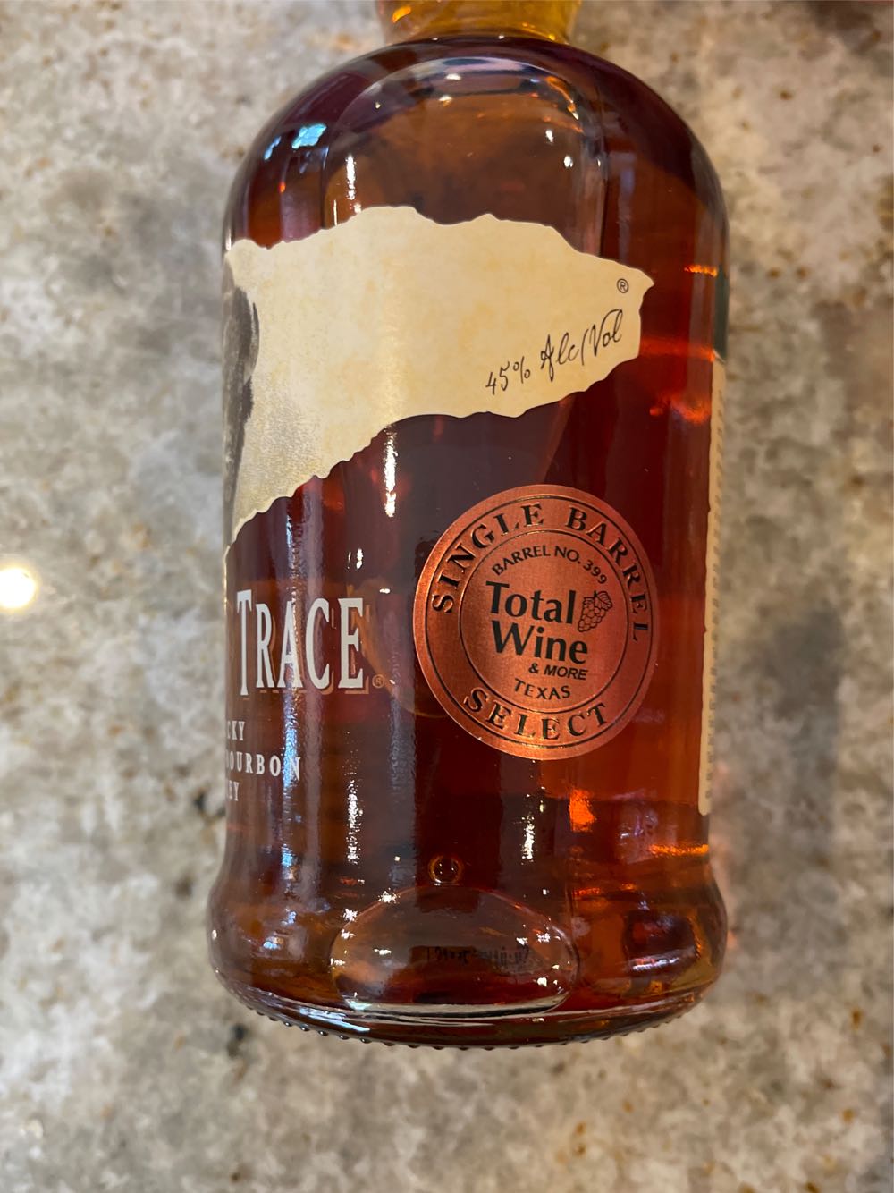Buffalo Trace Kentucky Straight Bourbon Whiskey - Buffalo Trace Distillery (750 mL) alcohol collectible [Barcode 451517547500] - Main Image 2