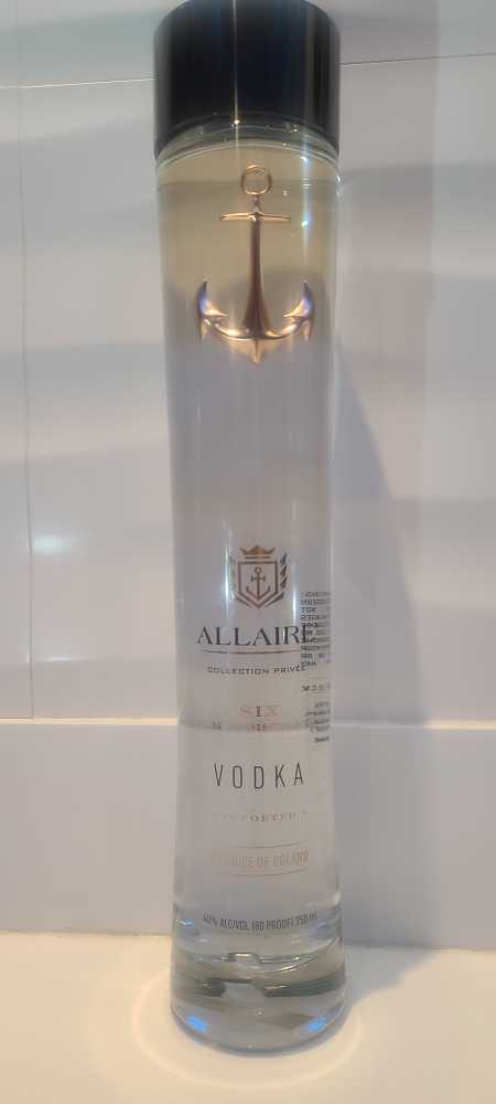 Untitled Art Florida Seltzer Pineapple Mango 