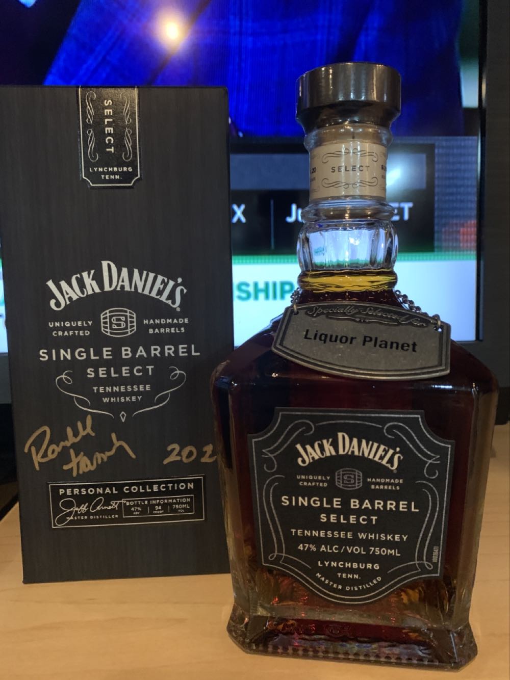 Wyooter - Single Barrel Select - Jack Daniel Distillery (750 mL) alcohol collectible [Barcode 082184004289] - Main Image 3