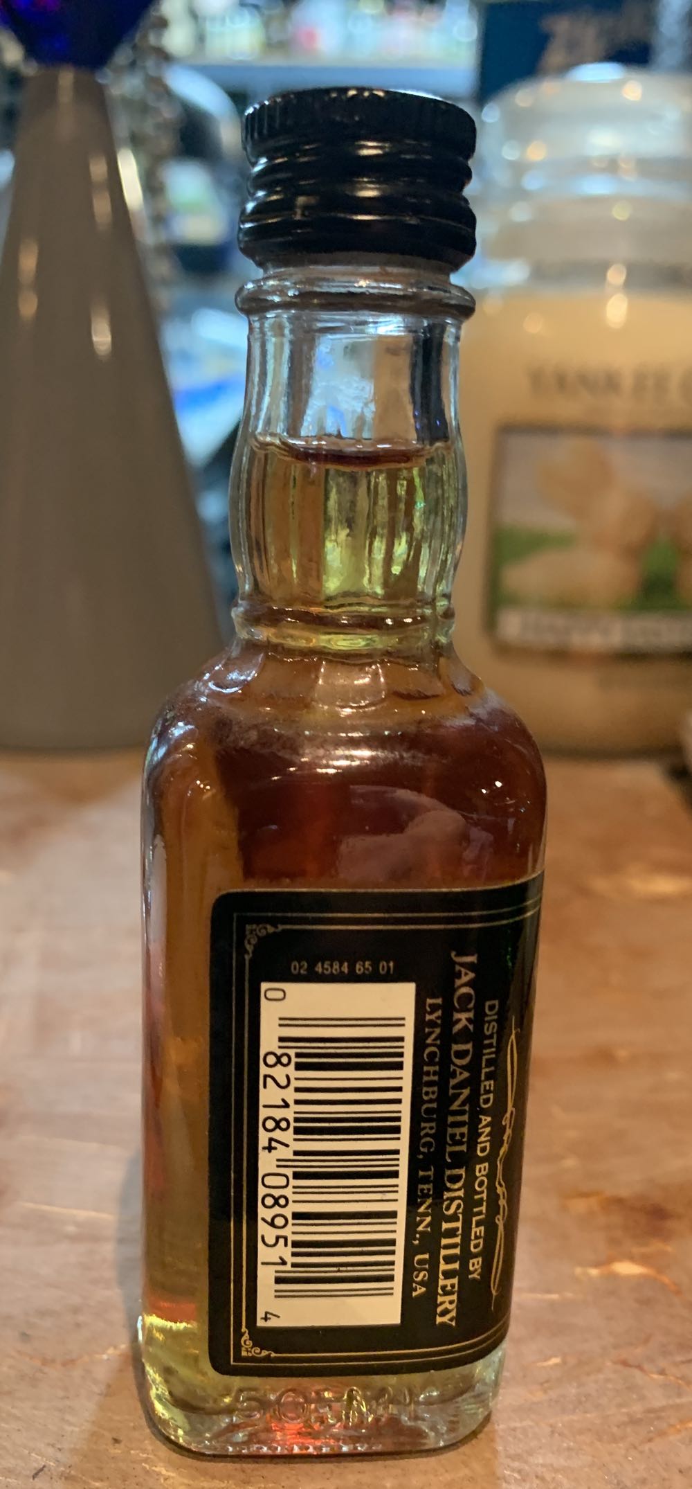 Mini Master Distiller 1993  (50 mL) alcohol collectible - Main Image 3