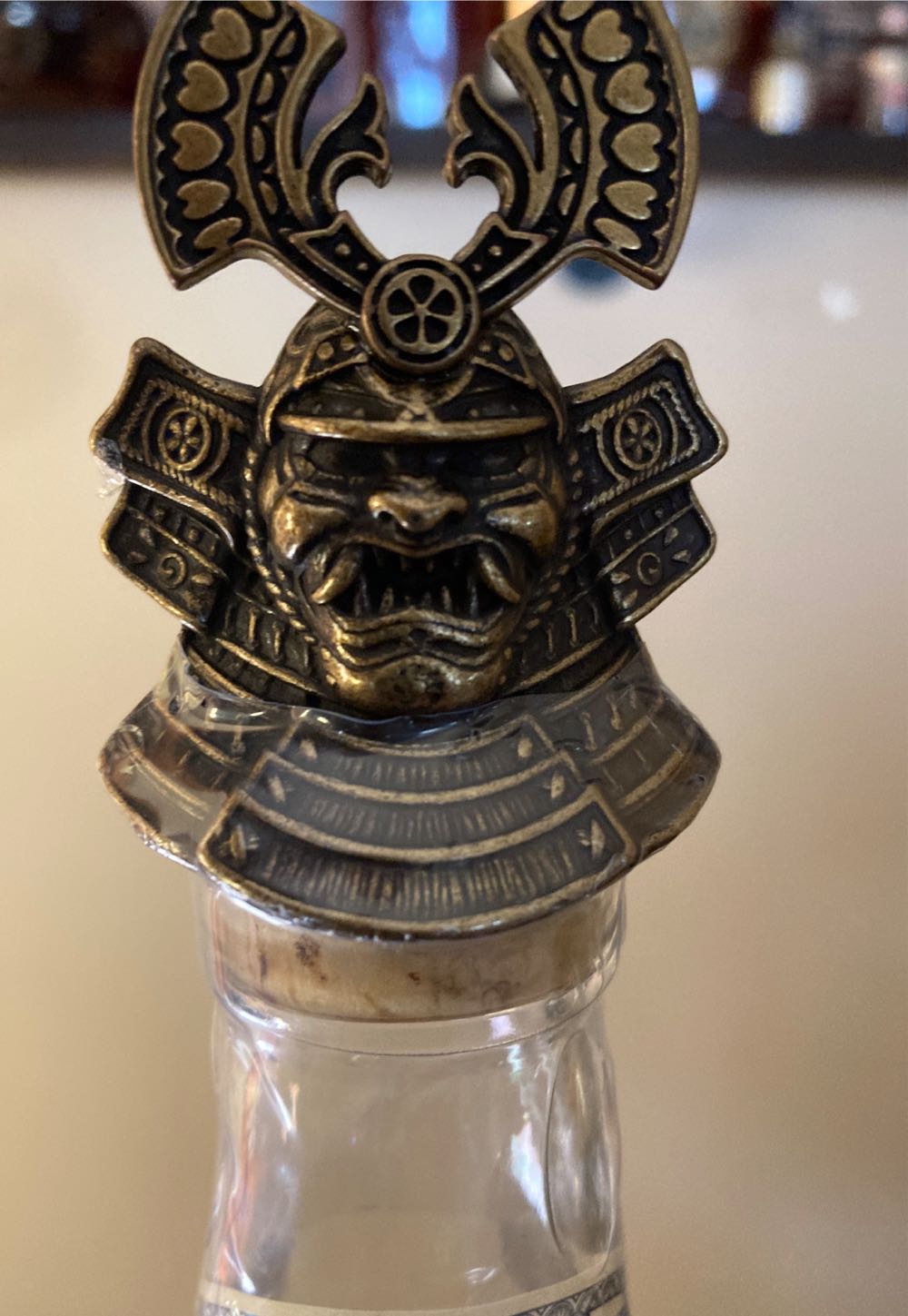 World Whiskey Kentucky Straight Bourbon - Distilled In Kentucky (750 mL) alcohol collectible [Barcode 046139440218] - Main Image 3