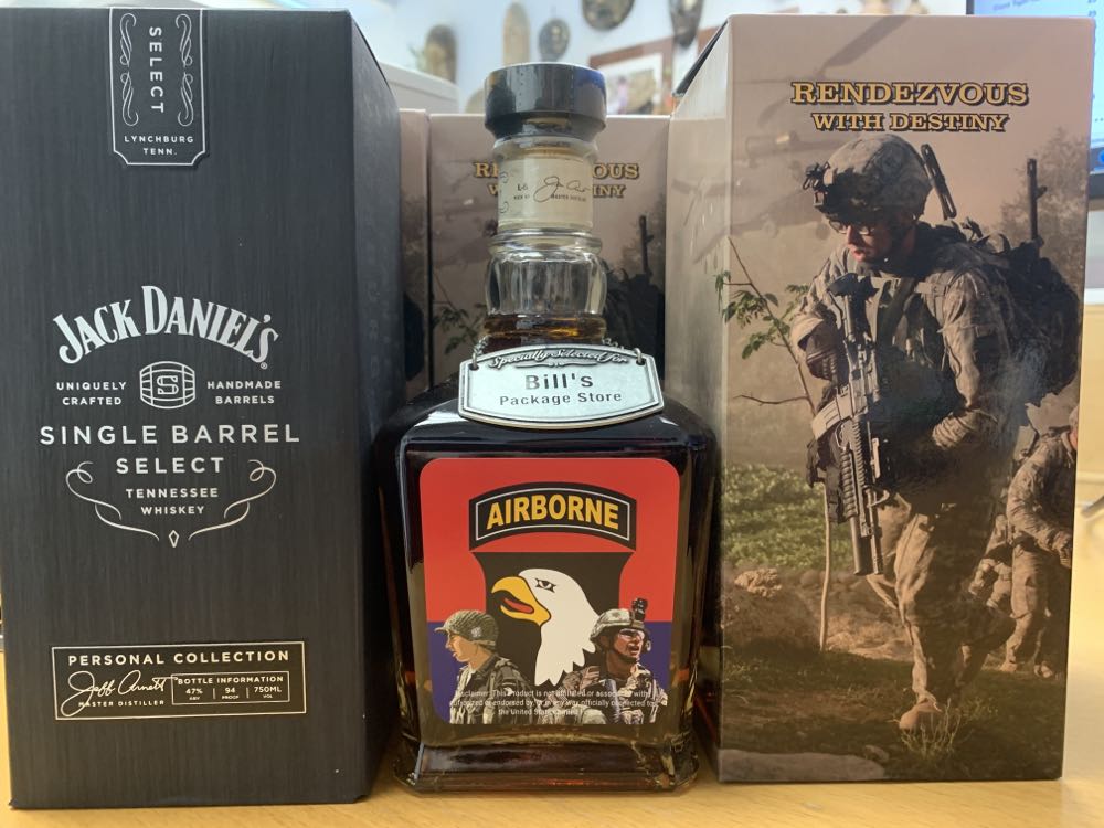 Ouzo of Plomari Isidoros Arvanitis