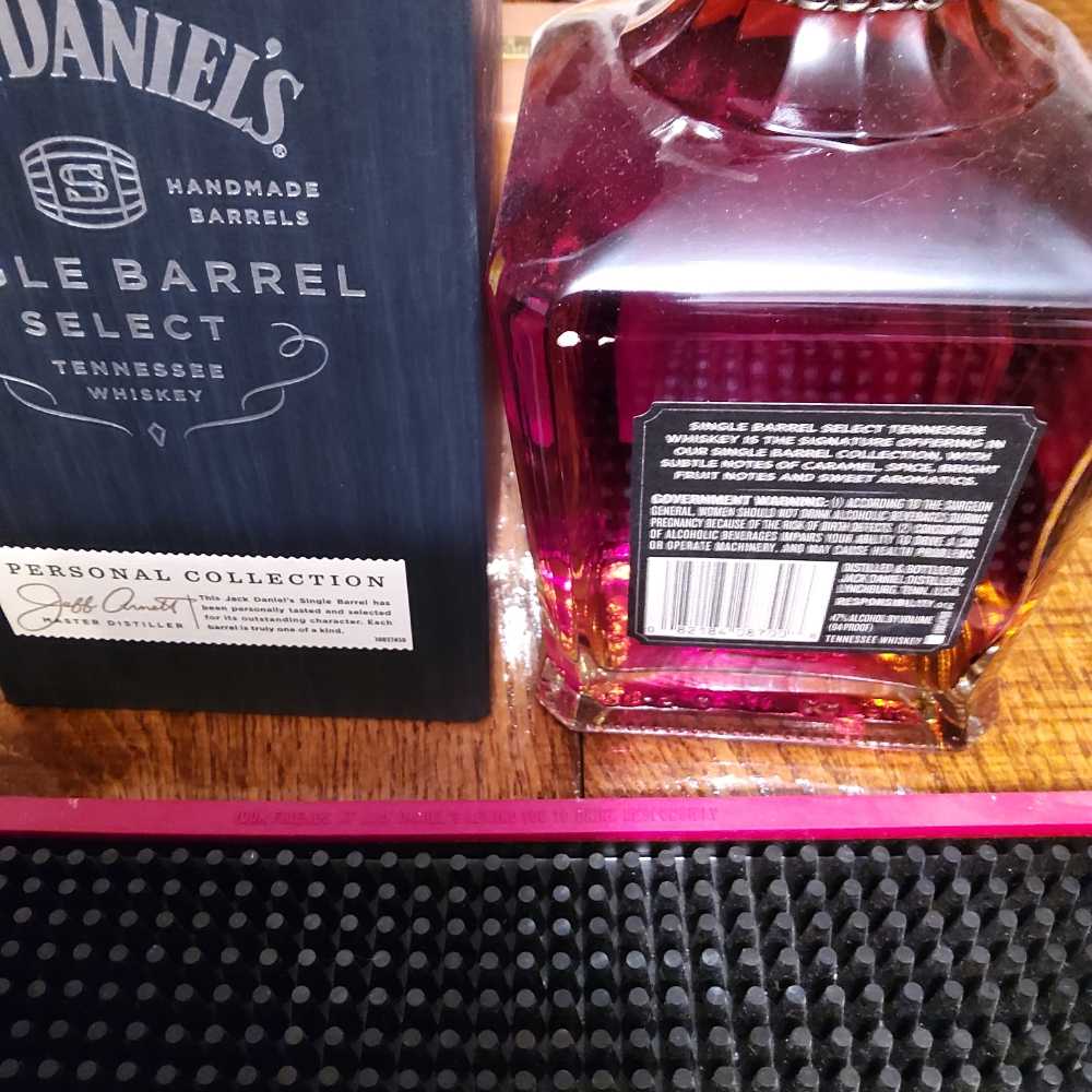 Single Barrel Select Granite State Collection 2018 3-28-18 - Jack Daniels’ Distillery (750 mL) alcohol collectible - Main Image 2
