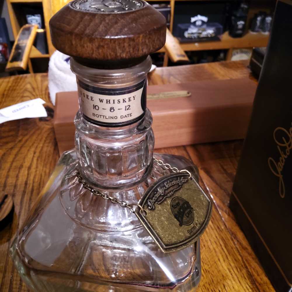 Single Barral Select Tony Packos Emty Bottle - Jack Daniels Distillery (750 mL) alcohol collectible - Main Image 3