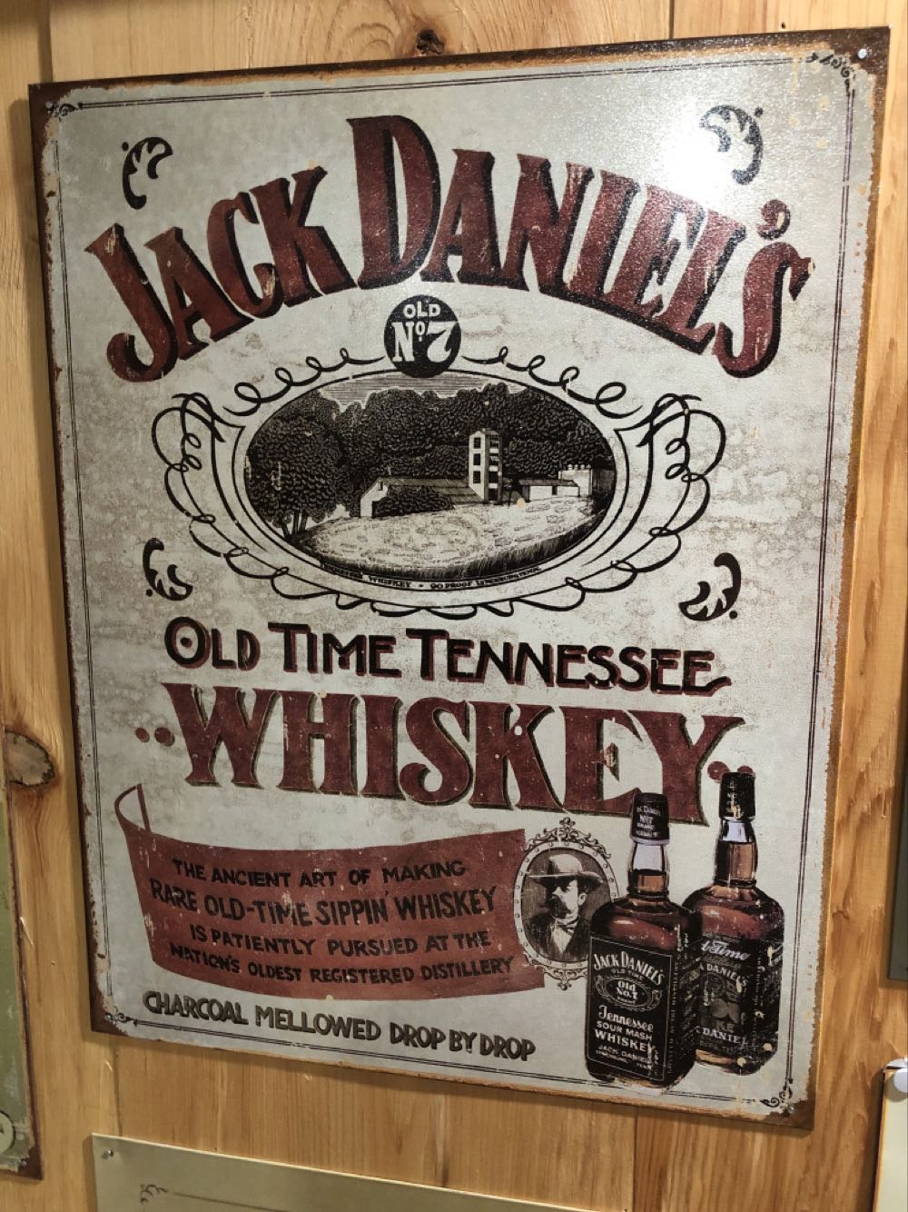 TIN : Old Time Whiskey  alcohol collectible - Main Image 2