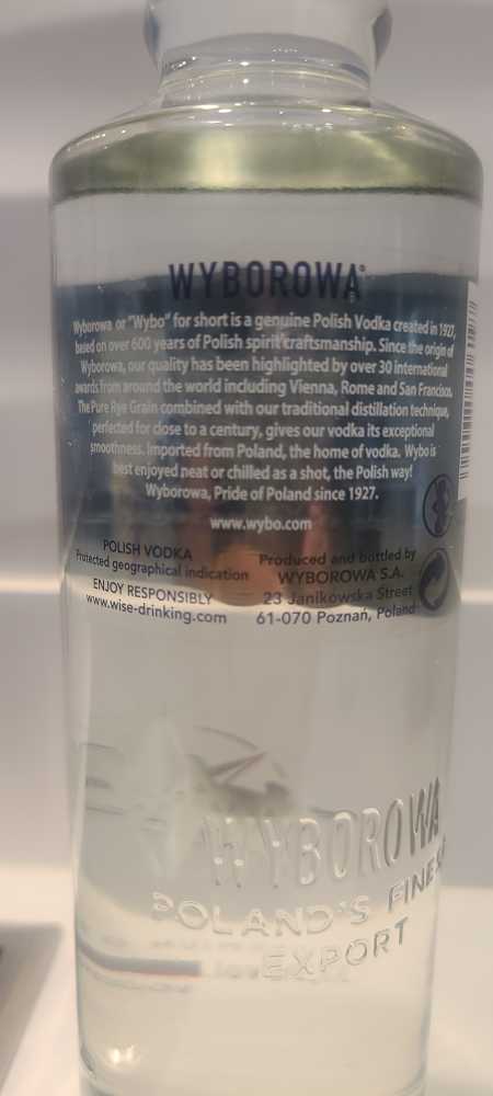 WYBOROWA - Wyborowa SA (700 mL) alcohol collectible [Barcode 5900685935237] - Main Image 2