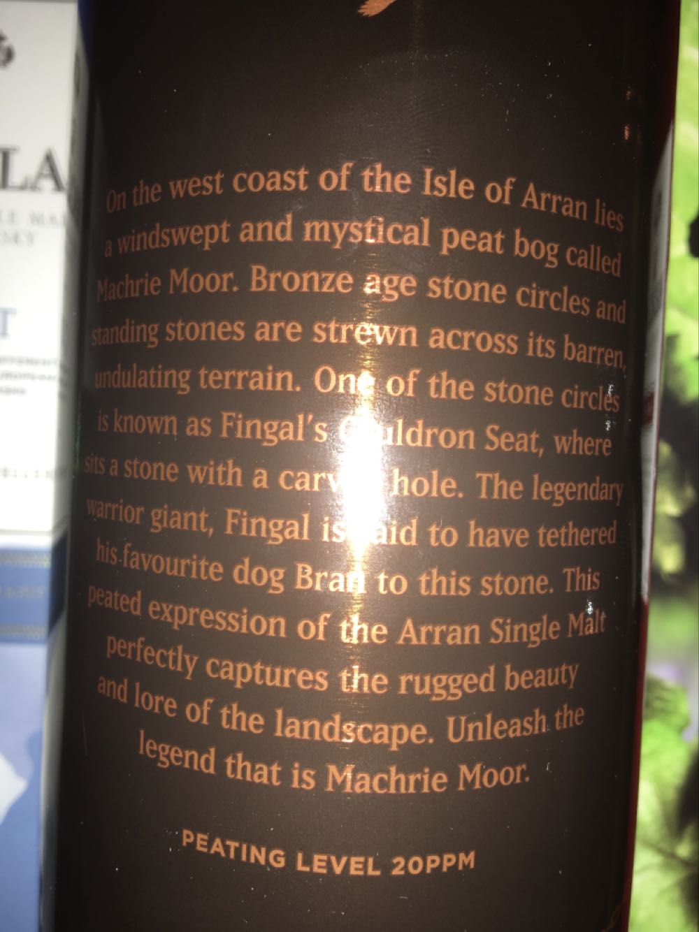 Moor The Arran Machrie Moor Whisky 700ml  alcohol collectible [Barcode 5060044482021] - Main Image 4