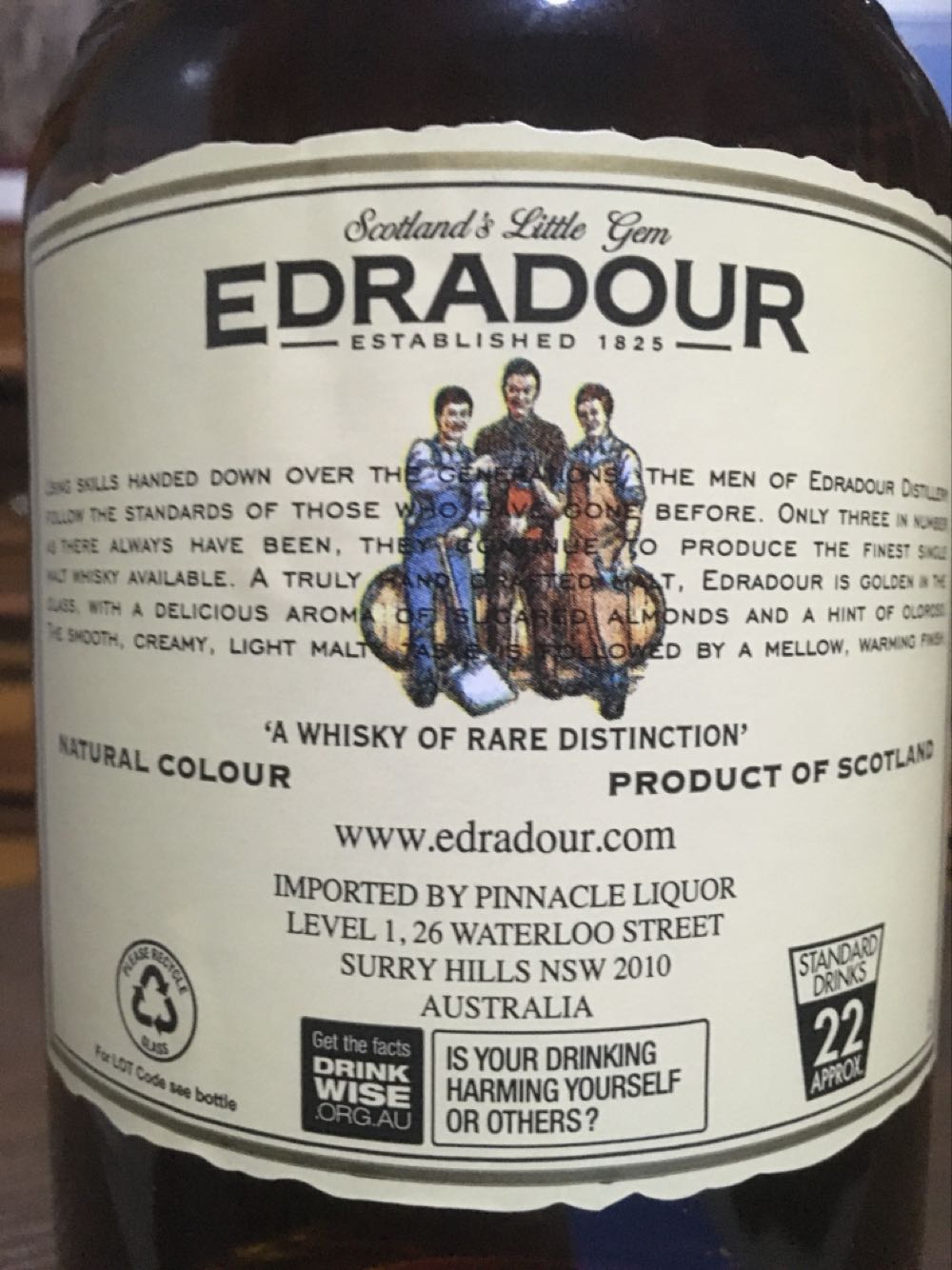 Edradour 10 Years Old - The Edradour Distillery (700 mL) alcohol collectible [Barcode 5010739261981] - Main Image 3