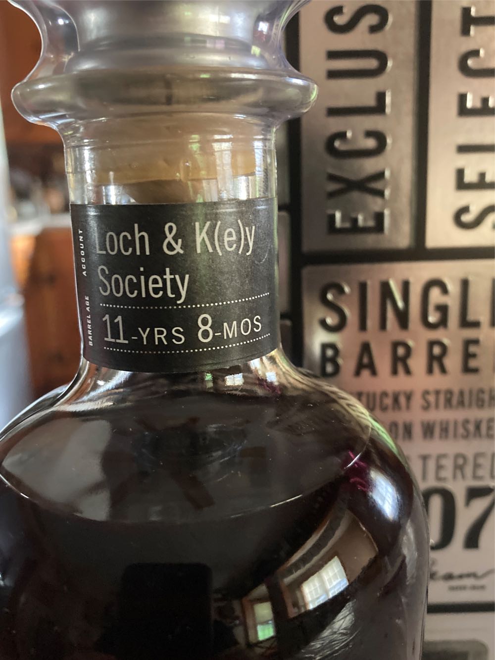 Baker’s Exclusive Selection - James B Beam Distilling Co (750 mL) alcohol collectible [Barcode 080686015055] - Main Image 2