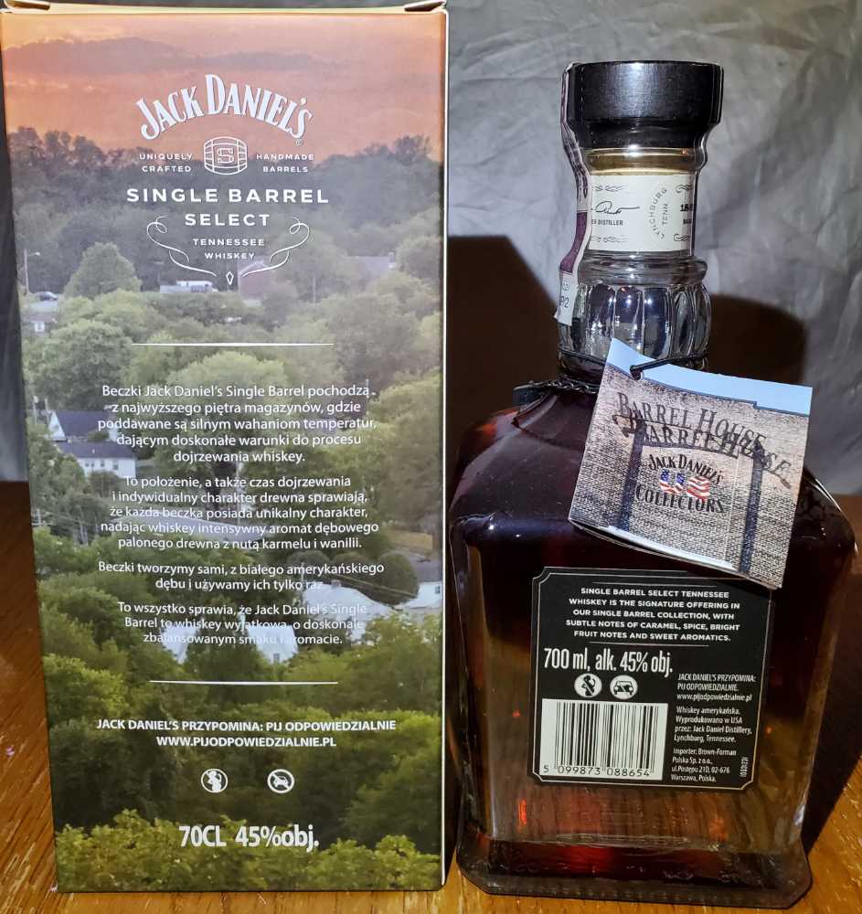 USC (2) ”European Barrel No1 ” - Jack Daniels’ Distillery (700 mL) alcohol collectible [Barcode 5099873088654] - Main Image 2