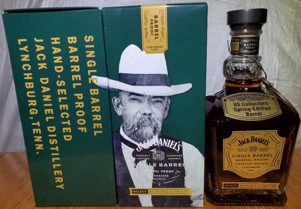 US Collectors Spring Edition Barrel - Jack Daniels’ Distillery (750 mL) alcohol collectible [Barcode 082184002100] - Main Image 2