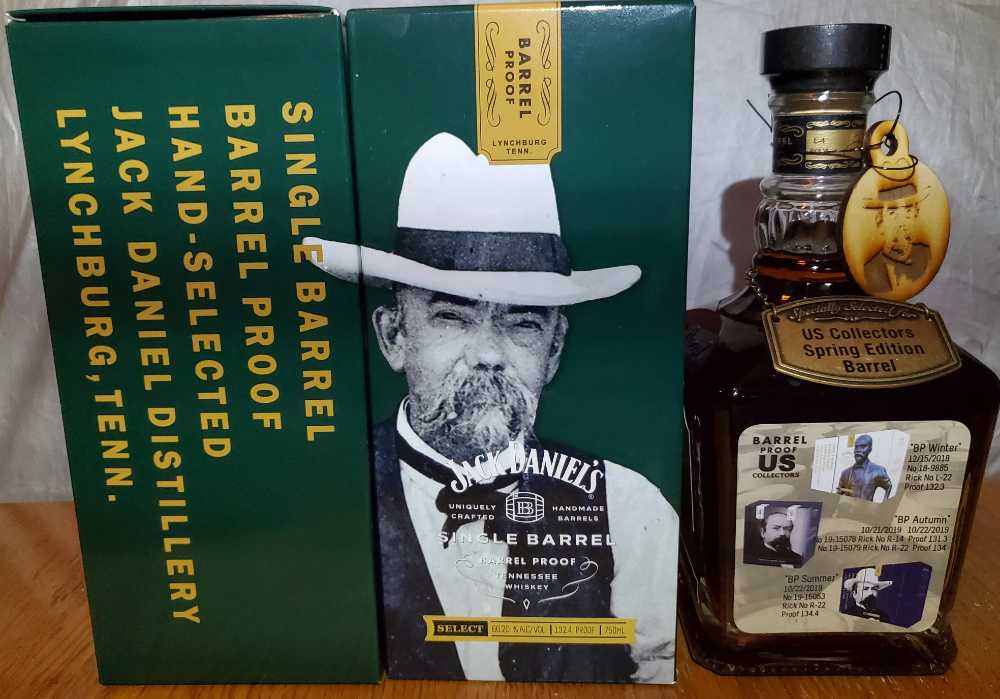 US Collectors Spring Edition Barrel - Jack Daniels’ Distillery (750 mL) alcohol collectible [Barcode 082184002100] - Main Image 3