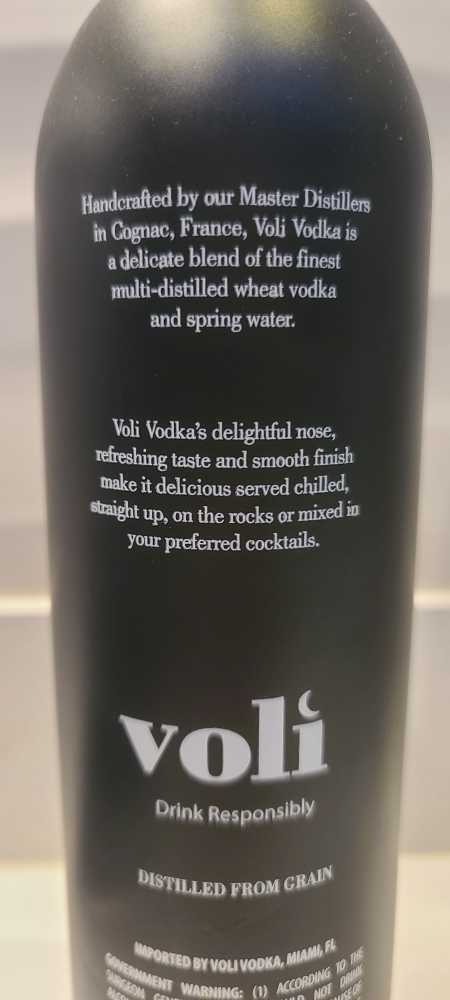 VOLI - n/a (750 mL) alcohol collectible [Barcode 850579002307] - Main Image 2