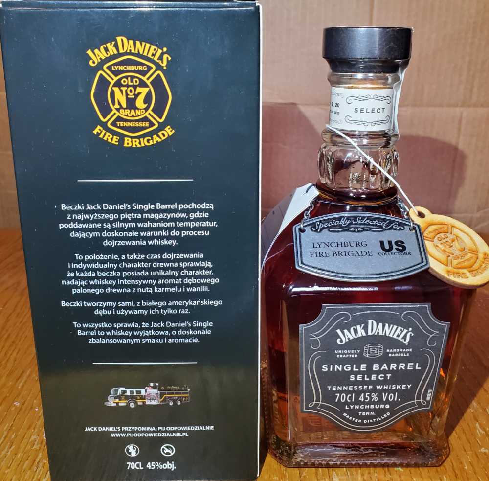 USC ( ) ”Lynchburg Fire Brigade” - Jack Daniels’ Distillery (700 mL) alcohol collectible [Barcode 4092243088637] - Main Image 2