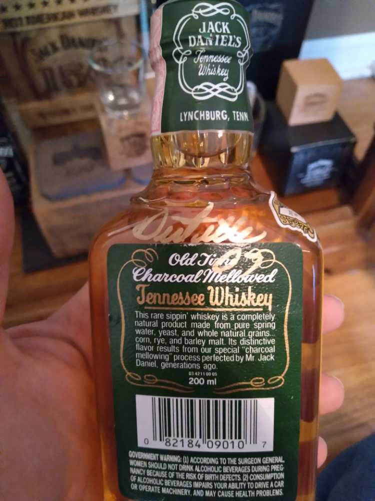 Green label - Jack Daniel Distillery (200 mL) alcohol collectible - Main Image 4
