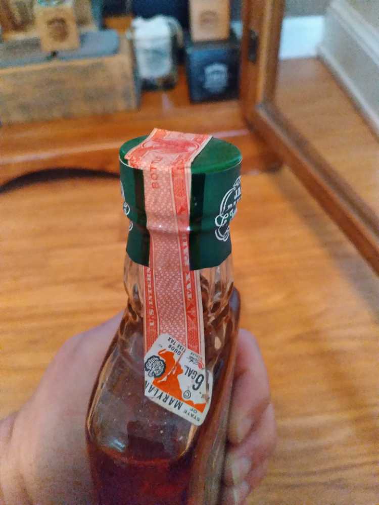 Green label Half Pint - Jack Daniel Distillery (9.6 FL OZ) alcohol collectible - Main Image 2