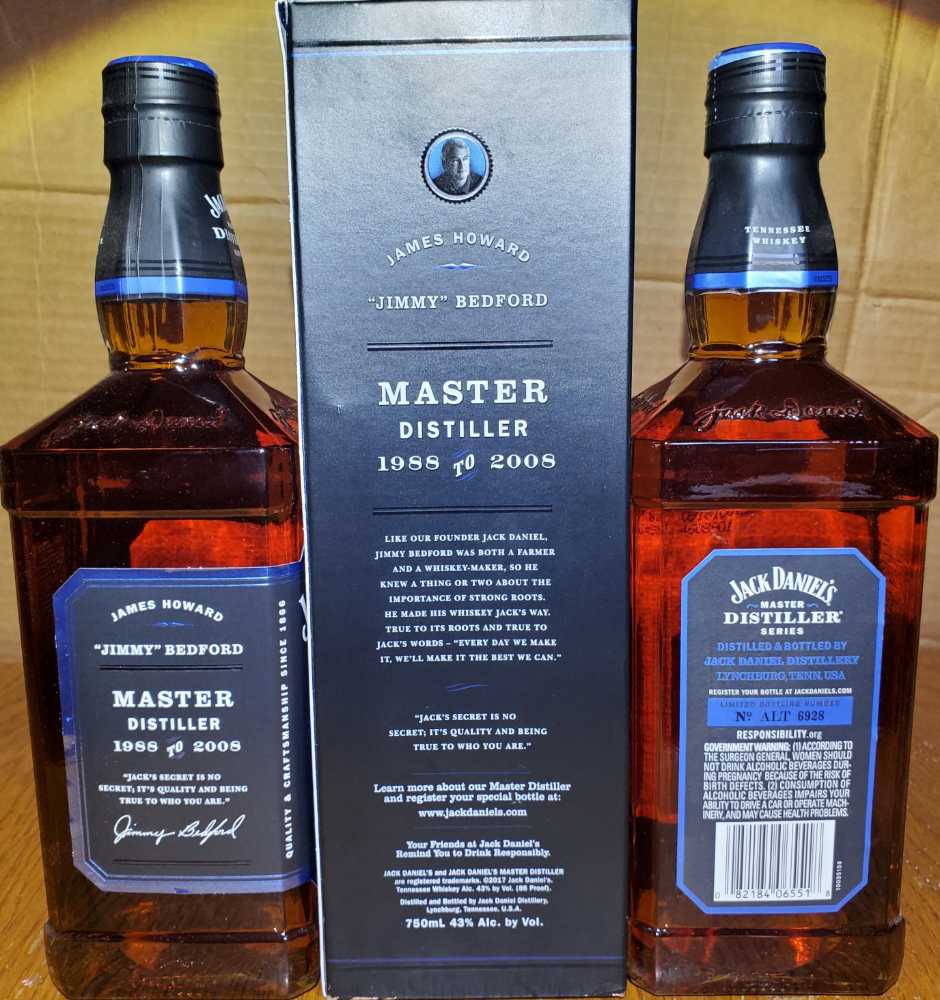 Master Distiller 6 - Jack Daniels Distillery (750 mL) alcohol collectible [Barcode 082184065518] - Main Image 2