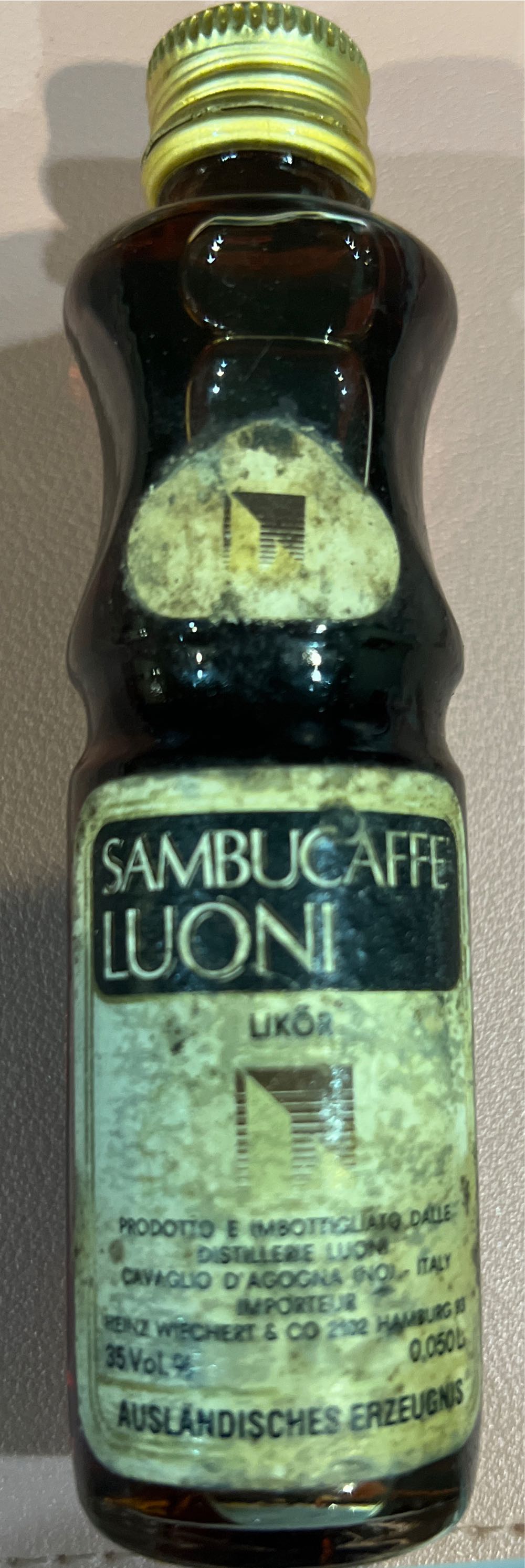 Chamber’s Bay Distillery Straight Bourbon Whiskey