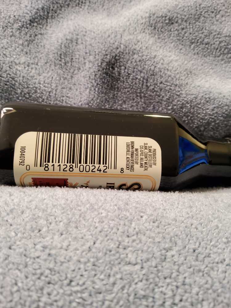 Slane Irish Whiskey - Slane Distillery (50 mL) alcohol collectible [Barcode 081128002428] - Main Image 2