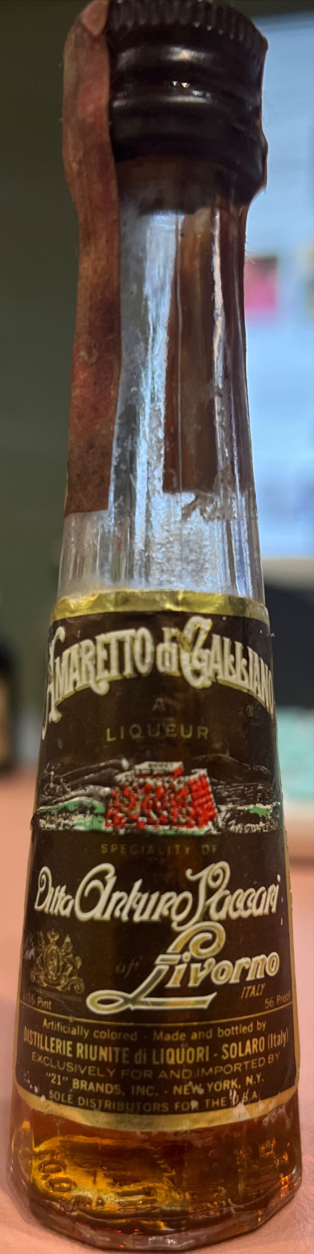 Amaretto Di Galliano  alcohol collectible - Main Image 2