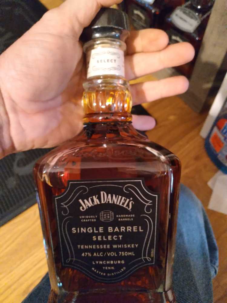 Employee 1st Quarter Record Sales SB - Jack Daniel Distillery (750 mL) alcohol collectible - Main Image 2