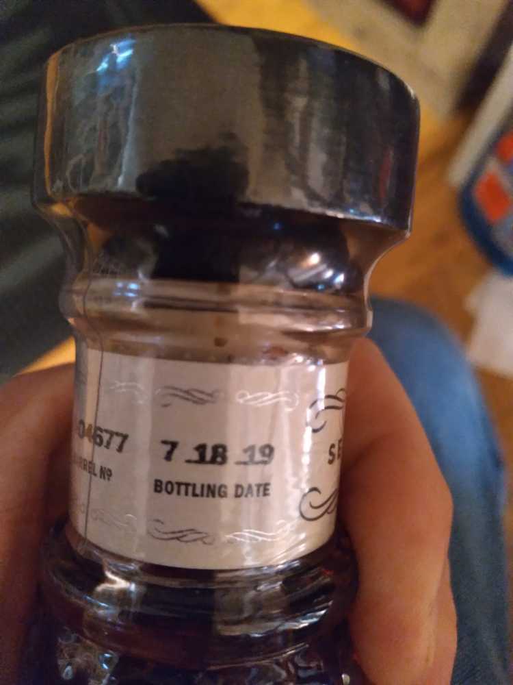 Employee 1st Quarter Record Sales SB - Jack Daniel Distillery (750 mL) alcohol collectible - Main Image 4