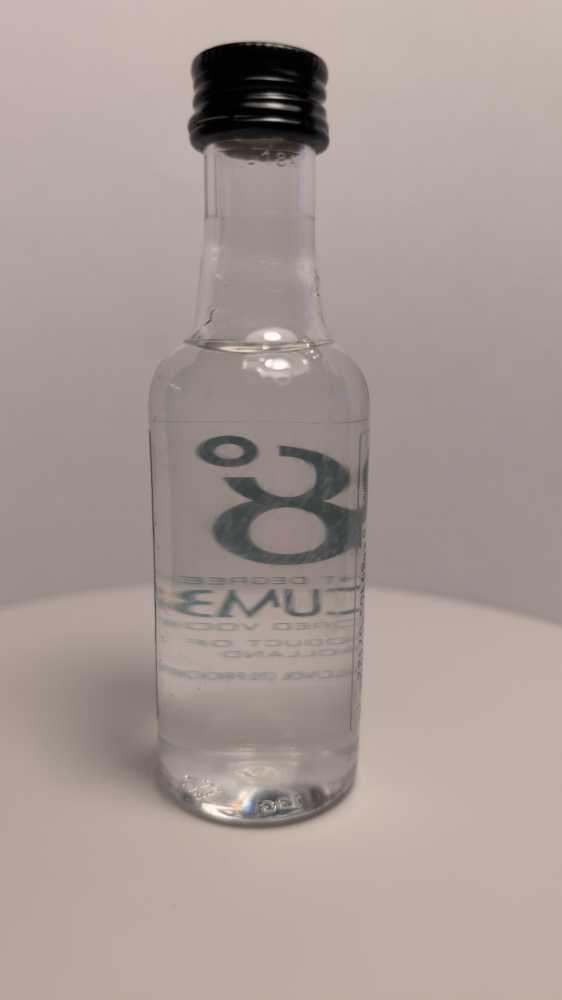 8 Degrees Cucumber - Fairmont, LTD. (50 mL) alcohol collectible [Barcode 089105071221] - Main Image 3