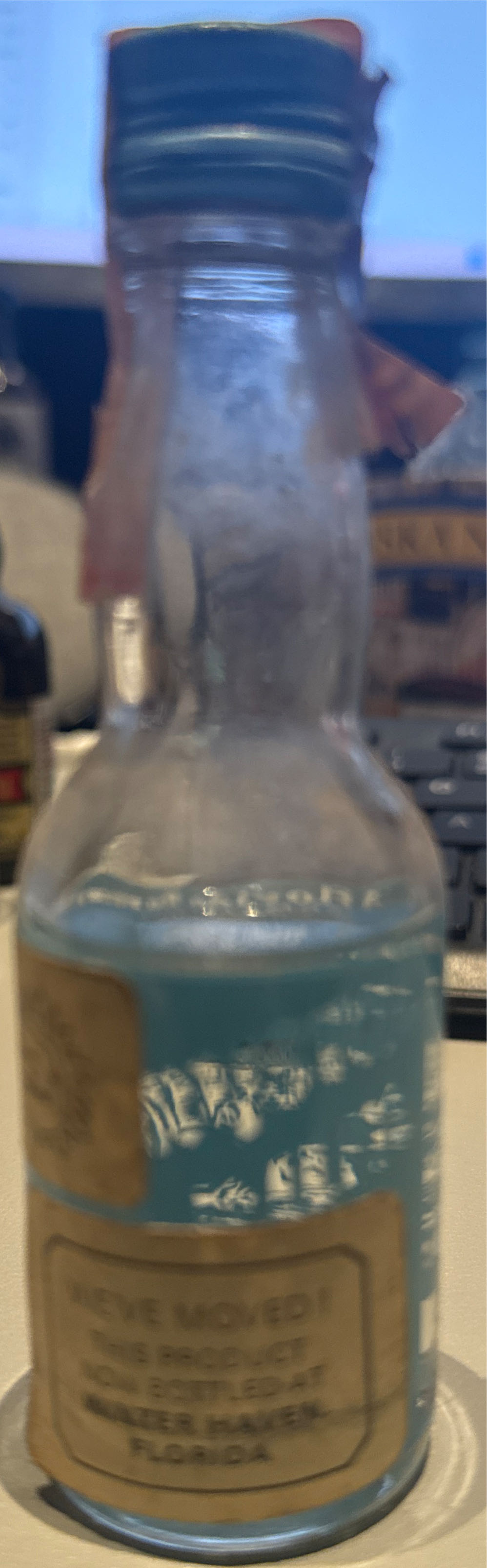 Old Florida Rum  alcohol collectible - Main Image 3