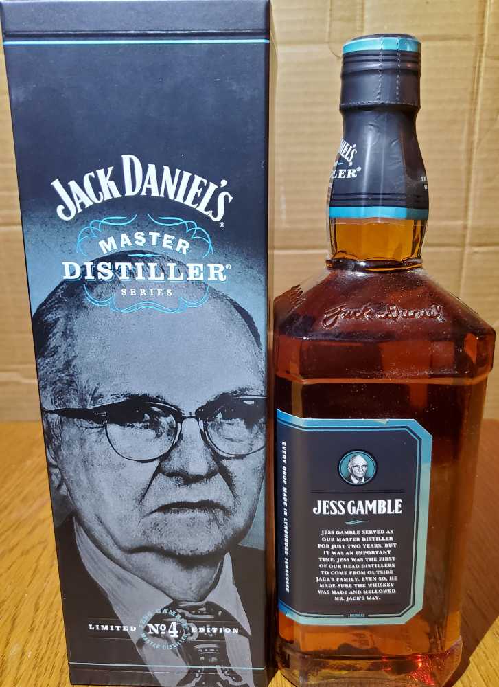 Master Distiller 4 - Jack Daniel Distillery (1 L) alcohol collectible [Barcode 082184052679] - Main Image 4