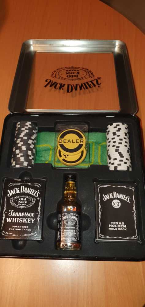 Jack Daniels Poker Collection - Jack Daniel‘s Distillery alcohol collectible - Main Image 2