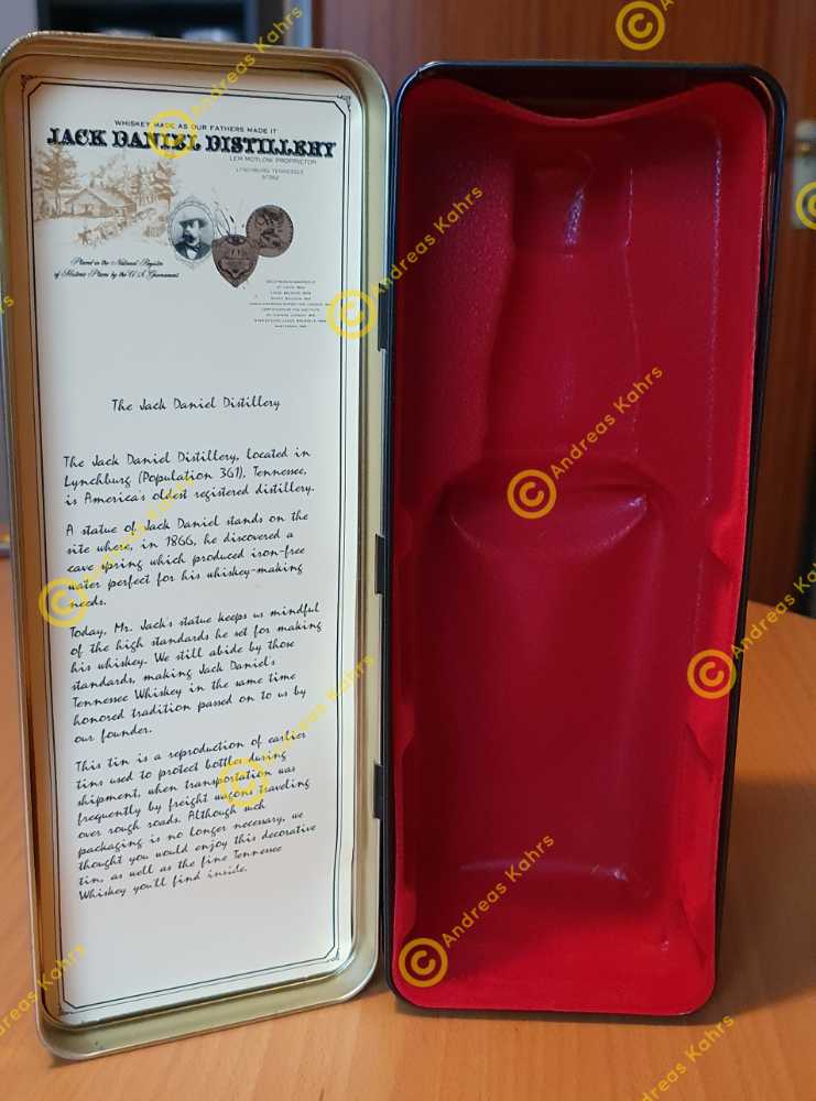 Jahresdose Leer - Jack Daniels Distillery alcohol collectible [Barcode 5099873089170] - Main Image 2