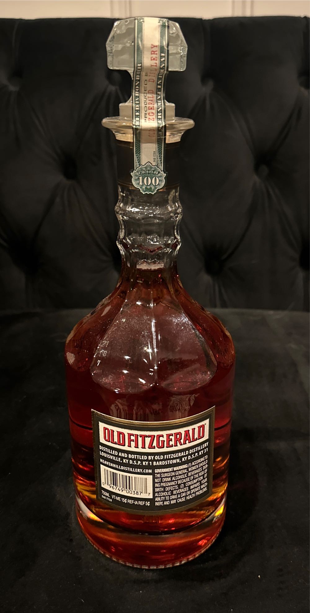Old Fitzgerald BiB 11 Yr  Bourbon - Old Fitzgerald Distillery (750 mL) alcohol collectible [Barcode 096749003877] - Main Image 2