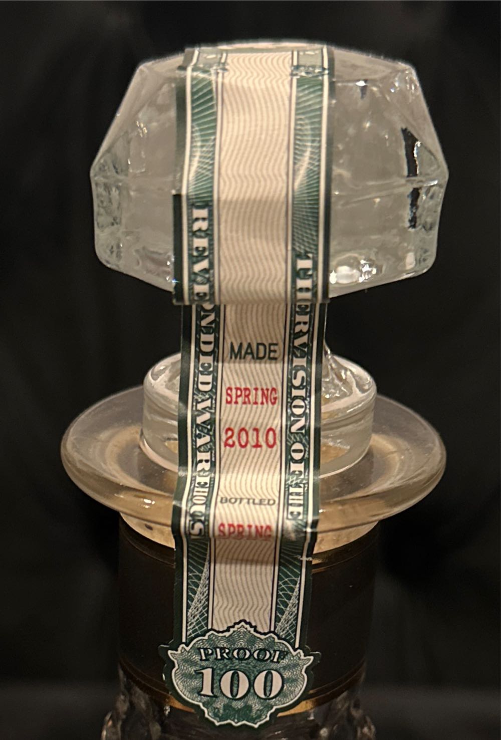 Old Fitzgerald BiB 11 Yr  Bourbon - Old Fitzgerald Distillery (750 mL) alcohol collectible [Barcode 096749003877] - Main Image 4