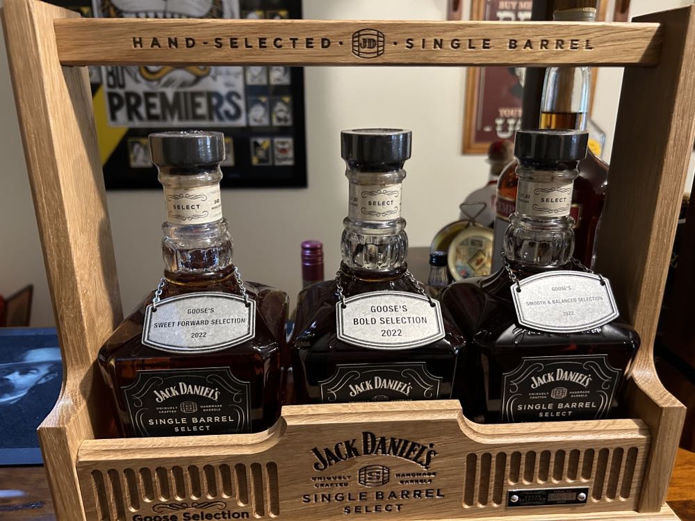Goose Caddy Selection 2022 - Jack Daniel‘s Distillery (700 mL) alcohol collectible [Barcode 082184087343] - Main Image 4